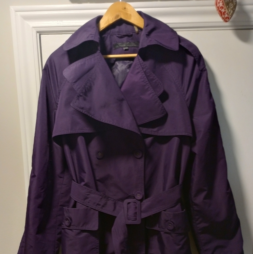 Kenneth Cole Plum Trench Coat Raincoat Belted Women’s M Classic Spring Jacket